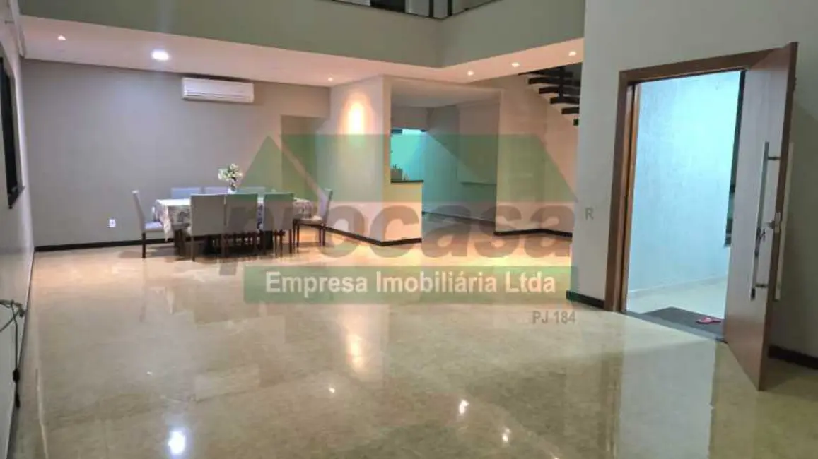 Casa de Condomínio com 3 quartos para alugar, 498m2 em Manaus - AM - imagem 3 Foto 3 de Casa de Condomínio com 3 quartos para alugar, 498m2 em Manaus - AM