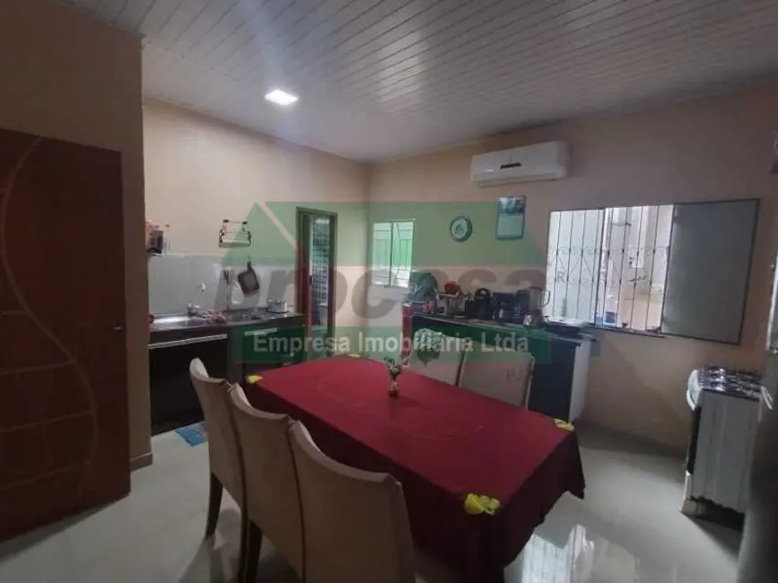 Foto 2 de Casa com 4 quartos para alugar, 184m2 em Manaus - AM