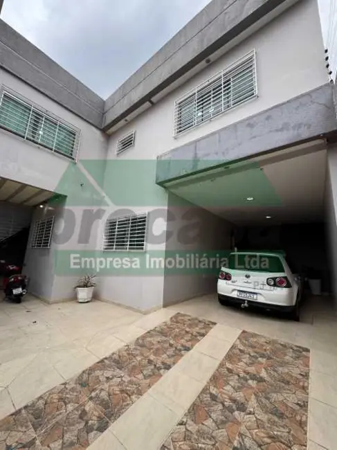 Foto 2 de Casa com 6 quartos à venda, 500m2 em Manaus - AM