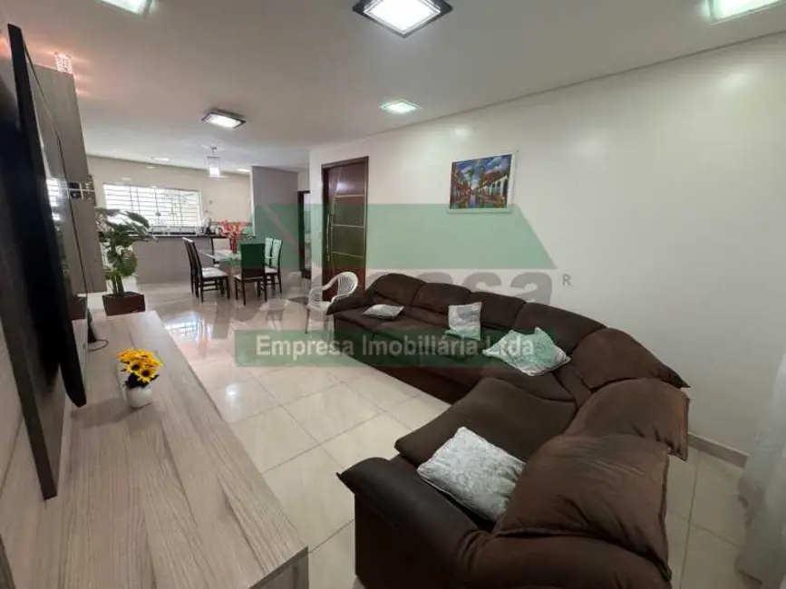Foto 5 de Casa com 6 quartos à venda, 500m2 em Manaus - AM