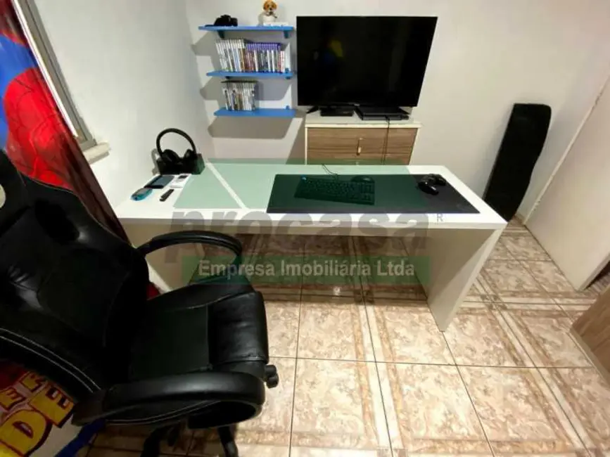 Casa de Condomínio com 4 quartos à venda, 220m2 em Manaus - AM - imagem 2 Foto 2 de Casa de Condomínio com 4 quartos à venda, 220m2 em Manaus - AM