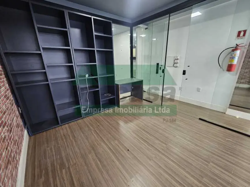 Foto 3 de Sala Comercial para alugar, 60m2 em Manaus - AM