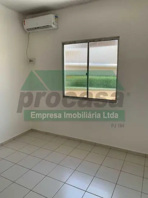 Apartamento com 2 quartos para alugar, 60m2 em Manaus - AM - imagem 4 Foto 4 de Apartamento com 2 quartos para alugar, 60m2 em Manaus - AM