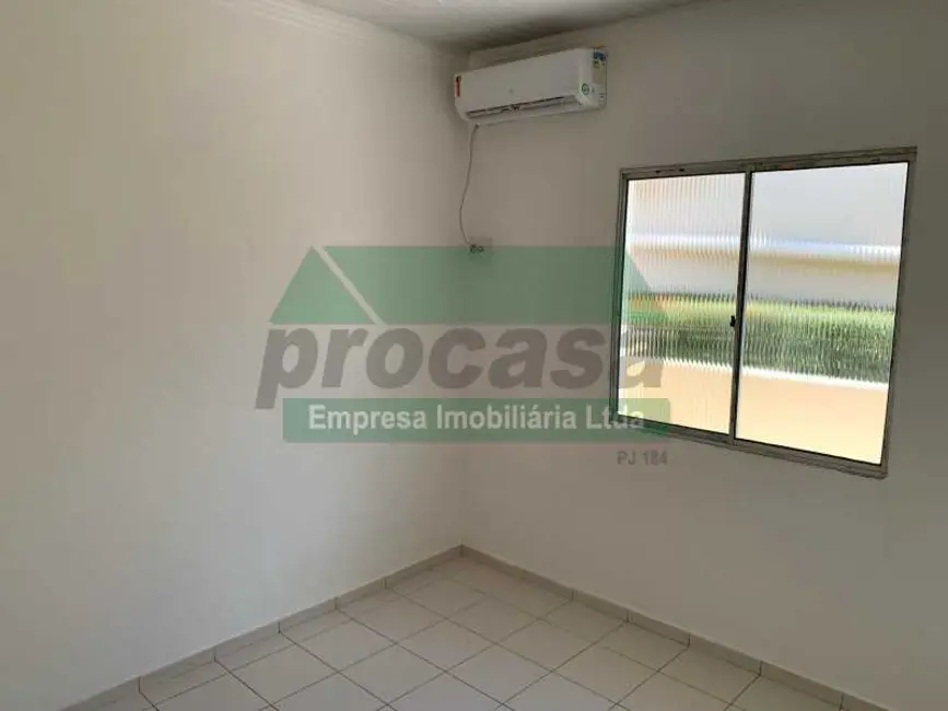 Apartamento com 2 quartos para alugar, 60m2 em Manaus - AM - imagem 3 Foto 3 de Apartamento com 2 quartos para alugar, 60m2 em Manaus - AM