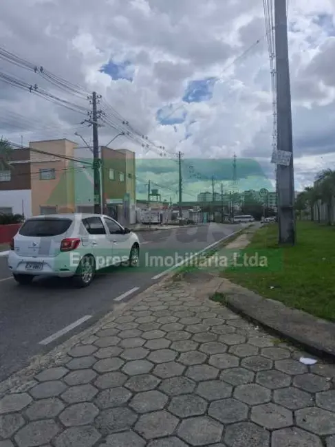 Foto 1 de Terreno / Lote à venda em Manaus - AM