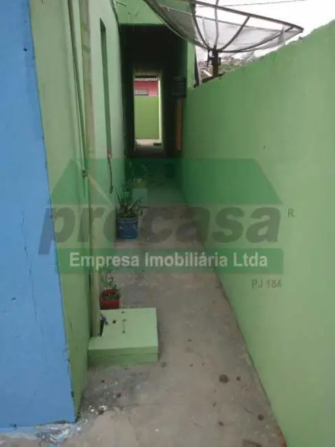 Foto 4 de Casa com 8 quartos à venda, 220m2 em Manaus - AM