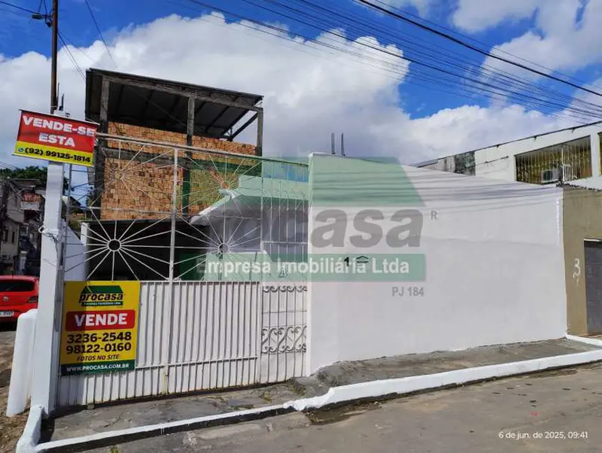 Foto 1 de Casa com 2 quartos à venda, 112m2 em Manaus - AM