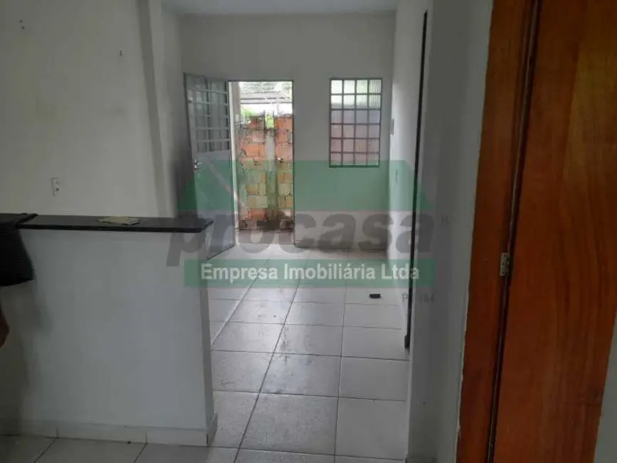 Apartamento com 2 quartos para alugar, 40m2 em Manaus - AM - imagem 2 Foto 2 de Apartamento com 2 quartos para alugar, 40m2 em Manaus - AM