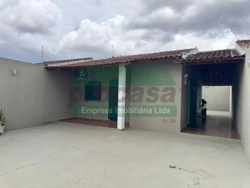 Foto 2 de Casa com 2 quartos à venda e para alugar, 50m2 em Manaus - AM