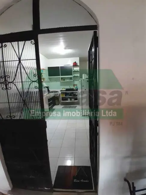 Foto 9 de Casa com 2 quartos à venda, 200m2 em Manaus - AM
