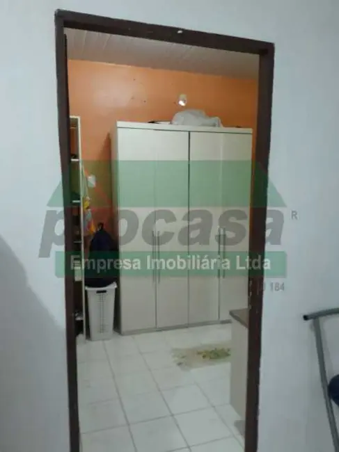 Foto 7 de Casa com 2 quartos à venda, 200m2 em Manaus - AM