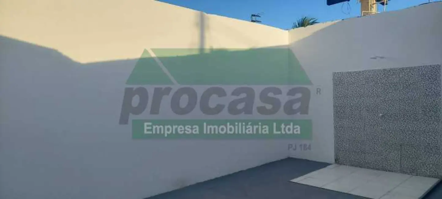 Foto 3 de Casa com 2 quartos à venda, 150m2 em Manaus - AM