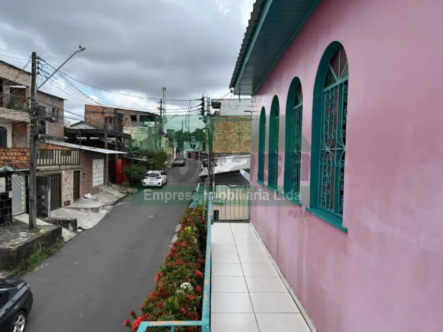 Foto 6 de Casa com 5 quartos à venda, 270m2 em Manaus - AM