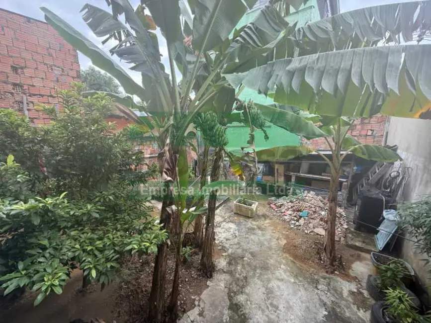 Foto 3 de Casa com 5 quartos à venda, 270m2 em Manaus - AM