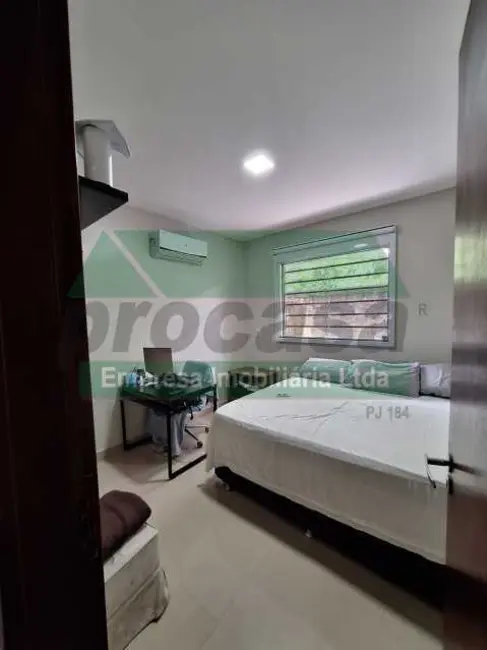Foto 3 de Casa de Condomínio com 3 quartos à venda, 900m2 em Manaus - AM