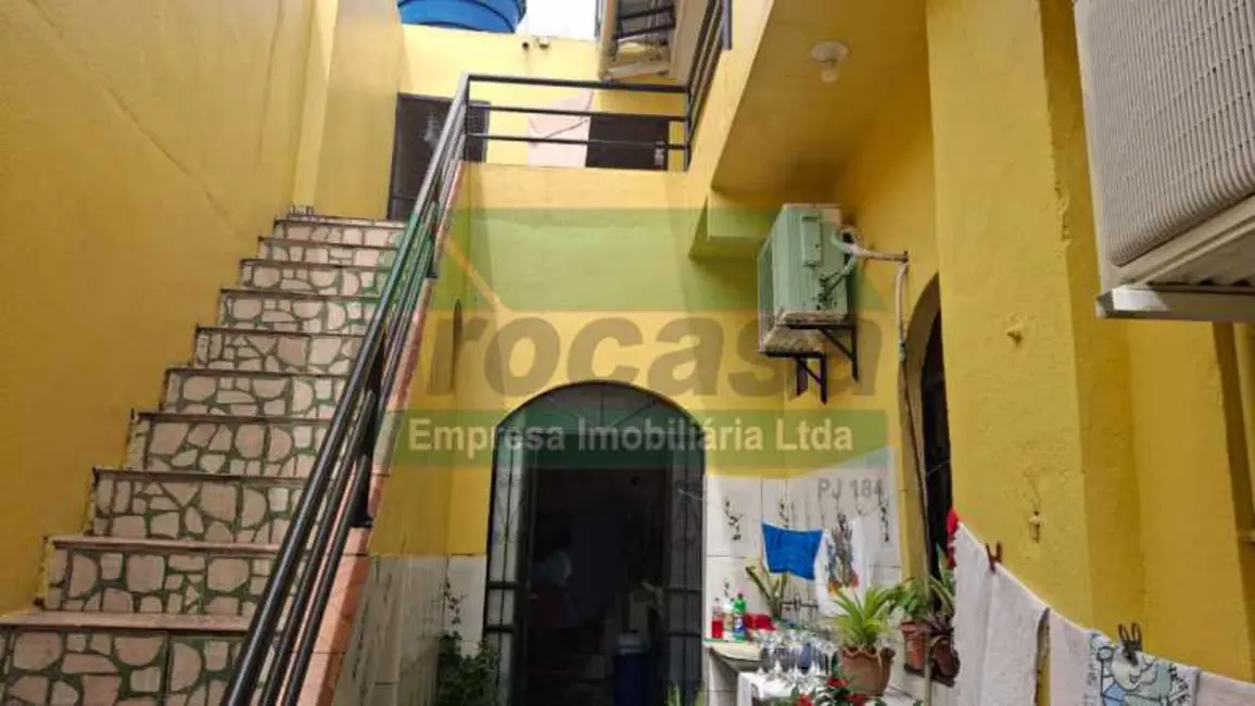 Foto 4 de Casa com 7 quartos à venda, 360m2 em Manaus - AM