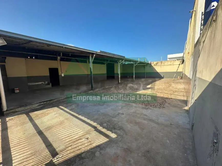 Armazém / Galpão para alugar, 400m2 em Manaus - AM - imagem 4 Foto 4 de Armazém / Galpão para alugar, 400m2 em Manaus - AM