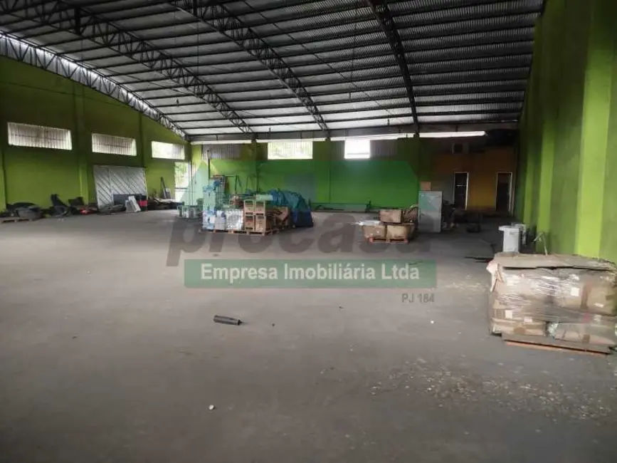 Foto 2 de Armazém / Galpão à venda, 1222m2 em Manaus - AM