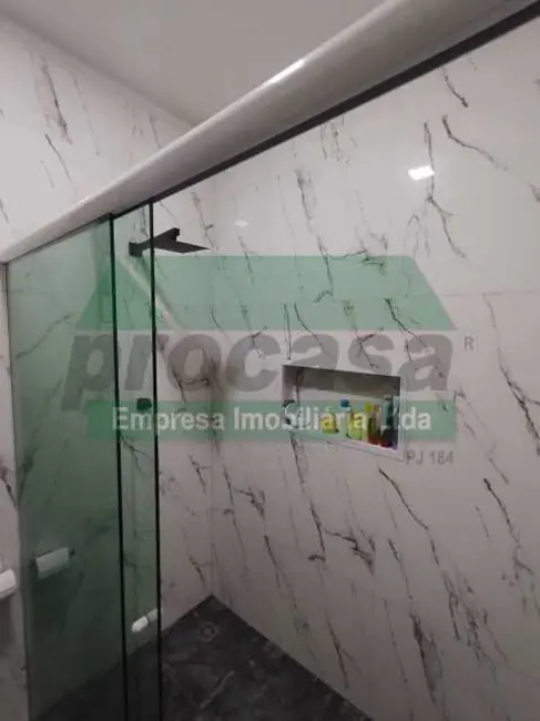 Foto 2 de Casa com 2 quartos à venda, 98m2 em Manaus - AM