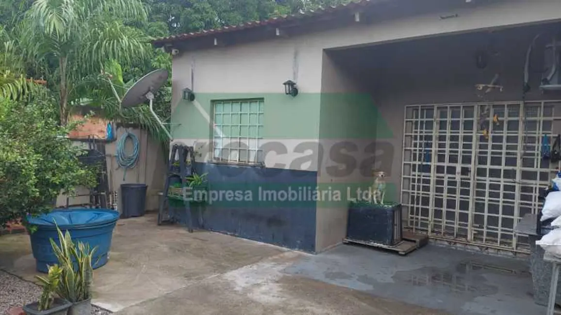 Foto 2 de Casa com 3 quartos à venda, 160m2 em Manaus - AM