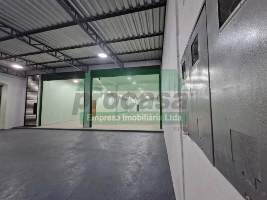 Armazém / Galpão para alugar, 350m2 em Manaus - AM - imagem 4 Foto 4 de Armazém / Galpão para alugar, 350m2 em Manaus - AM