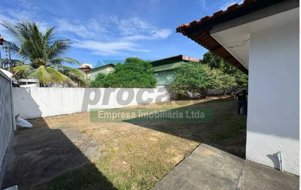 Foto 2 de Casa com 3 quartos para alugar, 335m2 em Manaus - AM