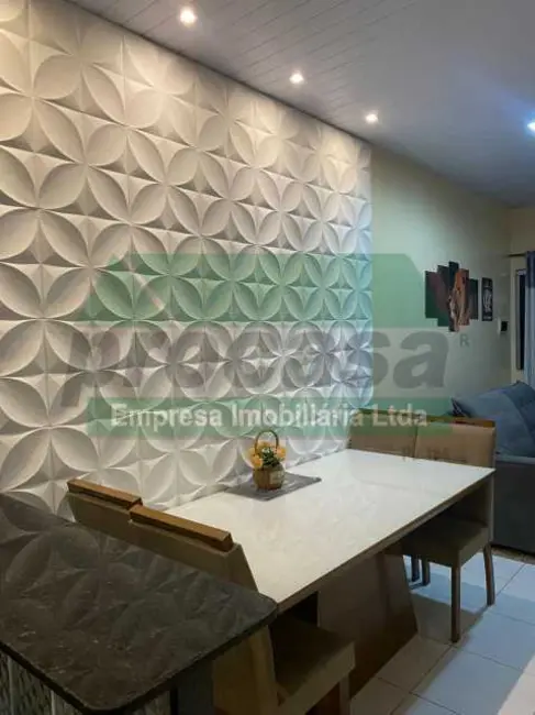 Foto 2 de Casa com 2 quartos à venda, 50m2 em Manaus - AM