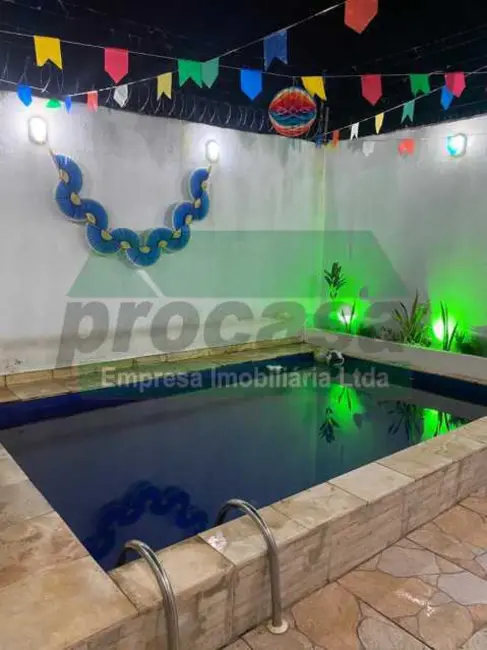 Foto 1 de Casa com 2 quartos à venda, 50m2 em Manaus - AM