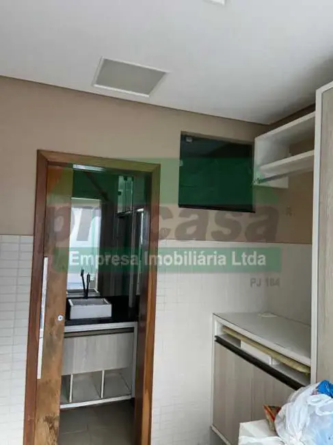 Foto 8 de Casa com 6 quartos para alugar, 200m2 em Manaus - AM