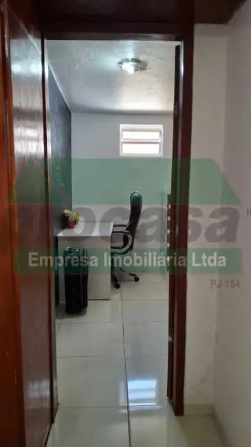 Casa de Condomínio com 3 quartos à venda, 200m2 em Manaus - AM - imagem 8 Foto 8 de Casa de Condomínio com 3 quartos à venda, 200m2 em Manaus - AM