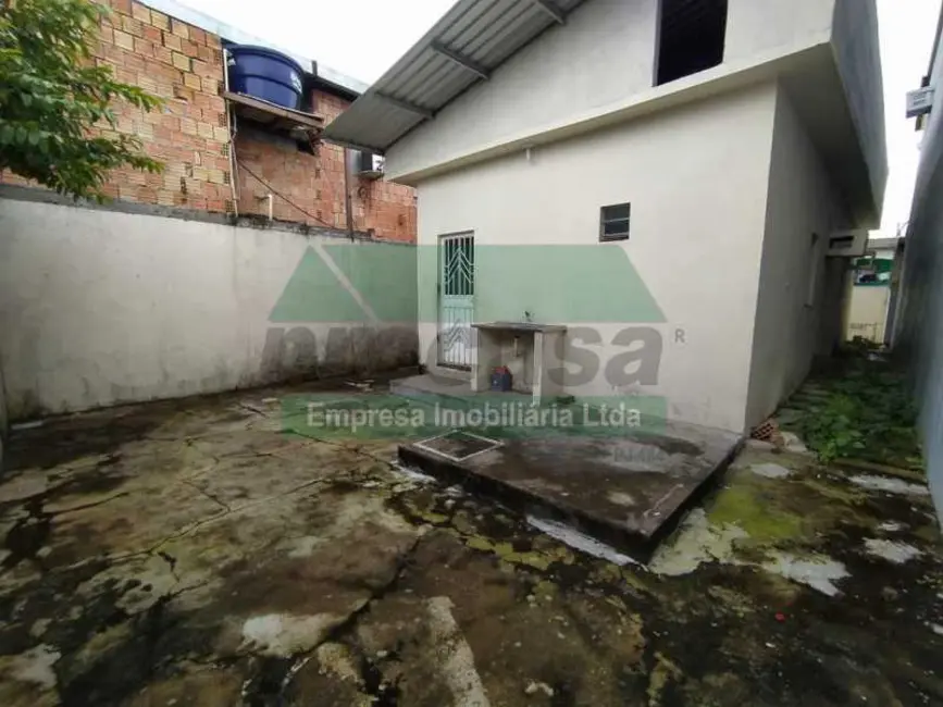 Foto 3 de Casa com 2 quartos à venda, 200m2 em Manaus - AM