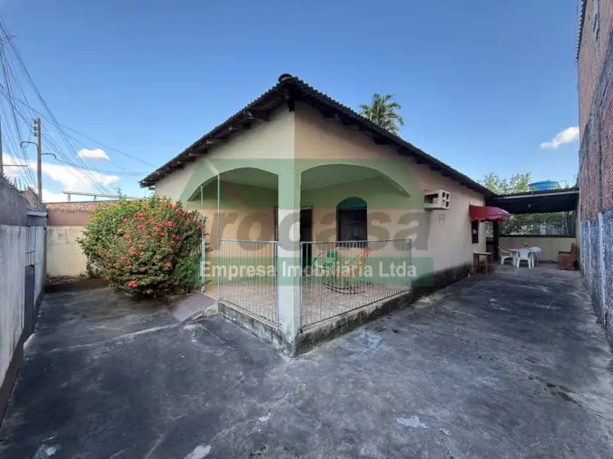 Foto 2 de Casa com 3 quartos à venda, 235m2 em Manaus - AM