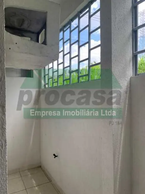 Foto 2 de Apartamento com 2 quartos para alugar, 30m2 em Manaus - AM