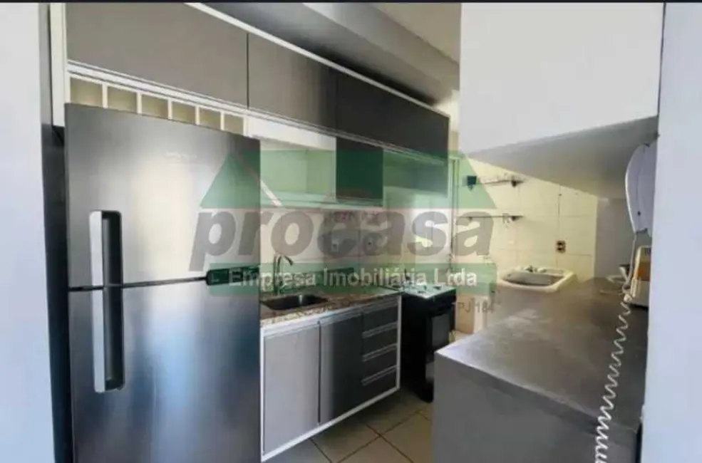 Foto 2 de Apartamento com 2 quartos para alugar, 66m2 em Manaus - AM