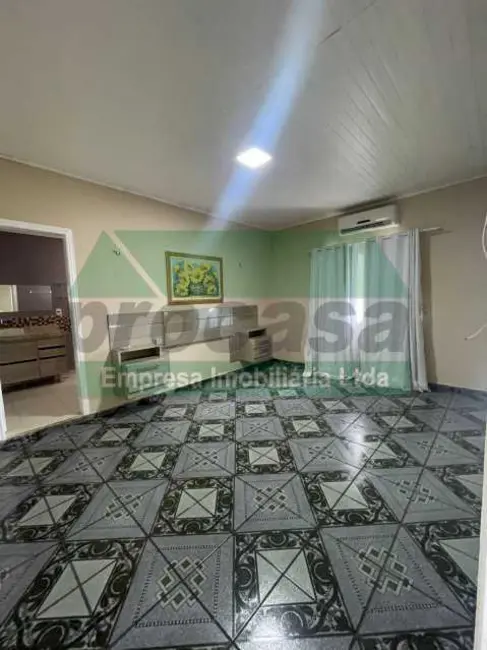 Casa com 3 quartos para alugar, 150m2 em Manaus - AM - imagem 8 Foto 8 de Casa com 3 quartos para alugar, 150m2 em Manaus - AM