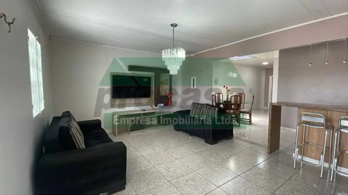 Foto 1 de Casa com 3 quartos para alugar, 150m2 em Manaus - AM