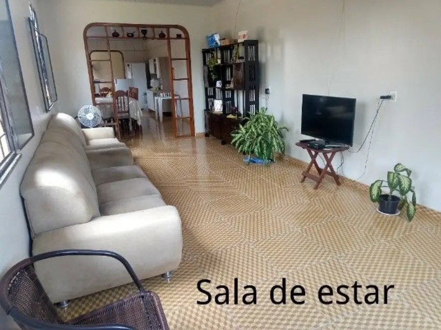 Foto 1 de Casa com 8 quartos à venda, 500m2 em Manaus - AM
