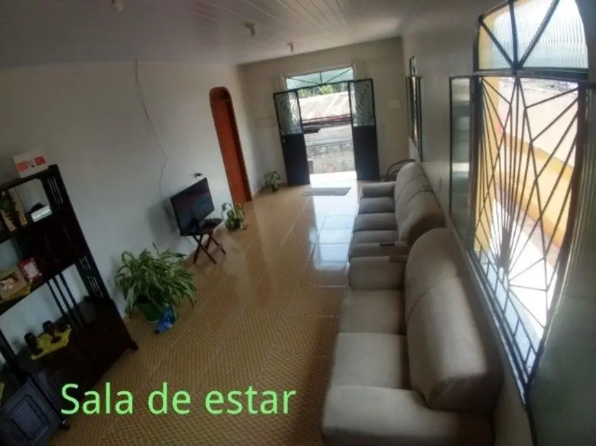 Foto 2 de Casa com 8 quartos à venda, 500m2 em Manaus - AM