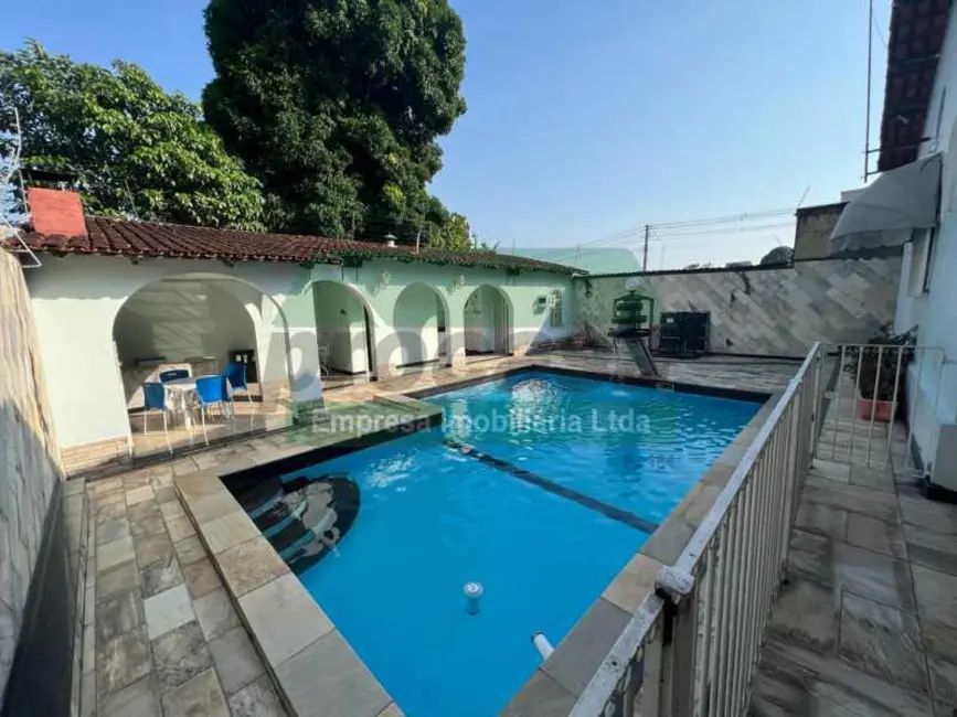 Foto 1 de Casa com 3 quartos à venda, 450m2 em Manaus - AM