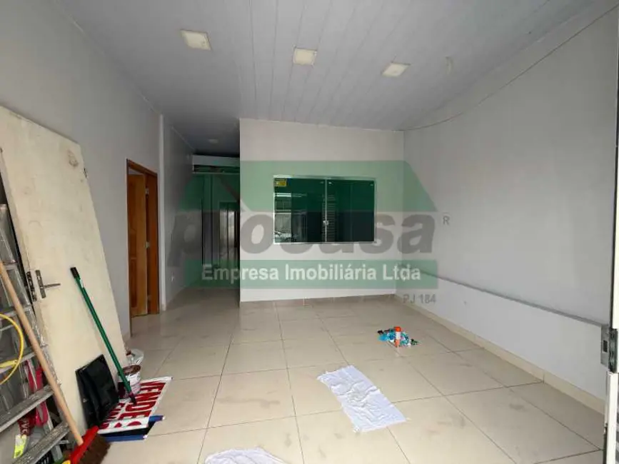 Foto 3 de Casa Comercial com 6 quartos à venda e para alugar, 203m2 em Manaus - AM