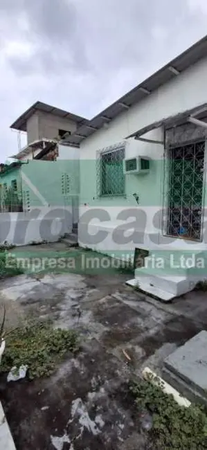 Casa com 4 quartos para alugar, 210m2 em Manaus - AM - imagem 8 Foto 8 de Casa com 4 quartos para alugar, 210m2 em Manaus - AM