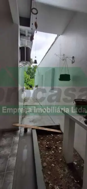 Casa com 4 quartos para alugar, 210m2 em Manaus - AM - imagem 5 Foto 5 de Casa com 4 quartos para alugar, 210m2 em Manaus - AM