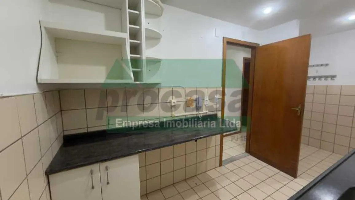 Apartamento com 2 quartos para alugar, 70m2 em Manaus - AM - imagem 5 Foto 5 de Apartamento com 2 quartos para alugar, 70m2 em Manaus - AM