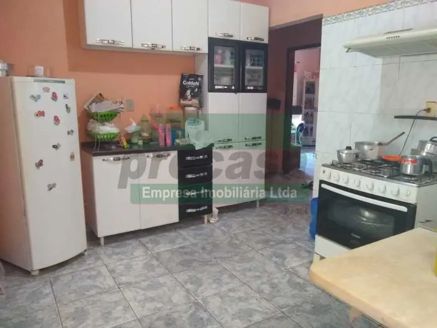 Casa com 5 quartos à venda, 150m2 em Manaus - AM - imagem 7 Foto 7 de Casa com 5 quartos à venda, 150m2 em Manaus - AM