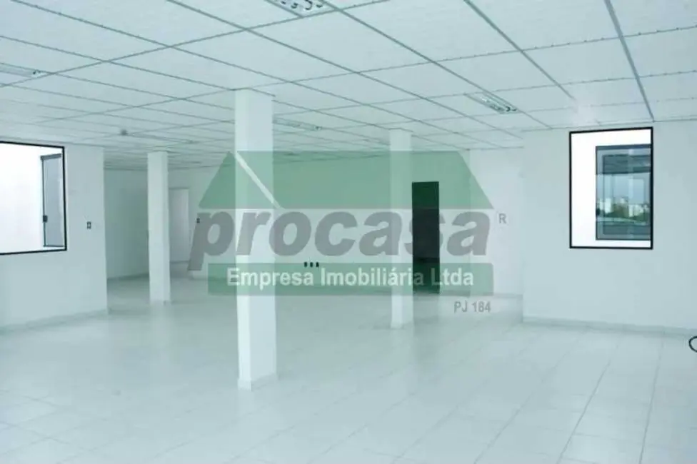 Sala Comercial para alugar, 240m2 em Manaus - AM - imagem 1 Foto 1 de Sala Comercial para alugar, 240m2 em Manaus - AM