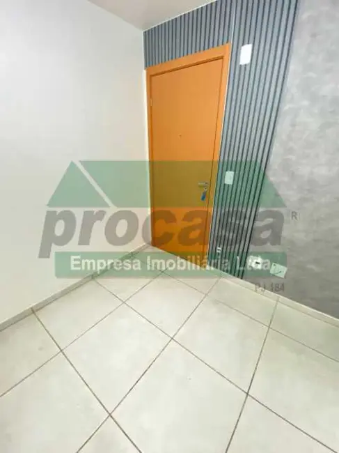 Foto 2 de Apartamento com 2 quartos para alugar, 38m2 em Manaus - AM