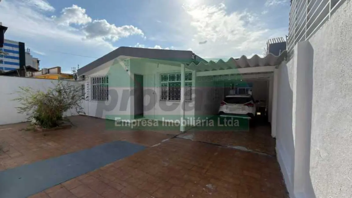 Foto 2 de Casa com 5 quartos para alugar, 184m2 em Manaus - AM