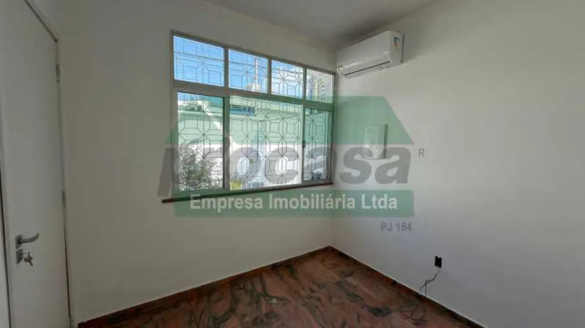 Foto 6 de Casa com 5 quartos para alugar, 184m2 em Manaus - AM