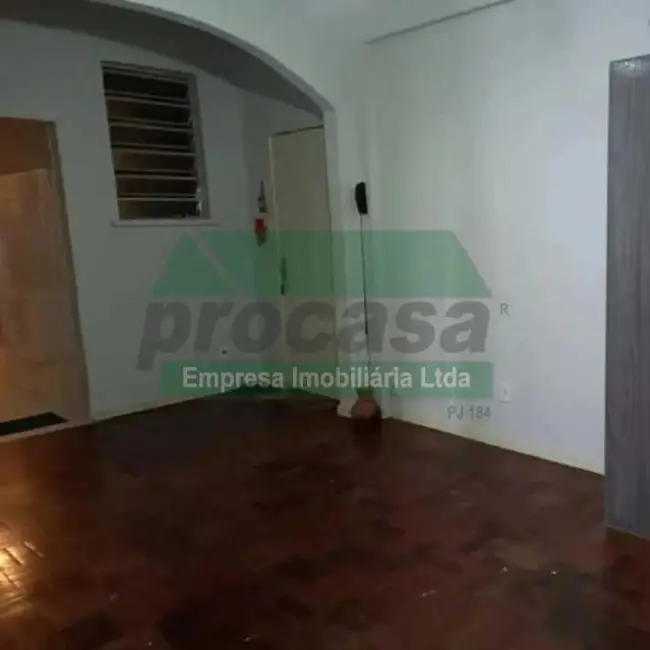 Foto 3 de Apartamento com 2 quartos para alugar, 70m2 em Manaus - AM
