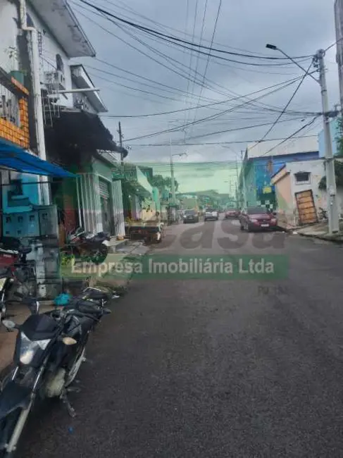 Foto 3 de Casa com 4 quartos à venda, 245m2 em Manaus - AM